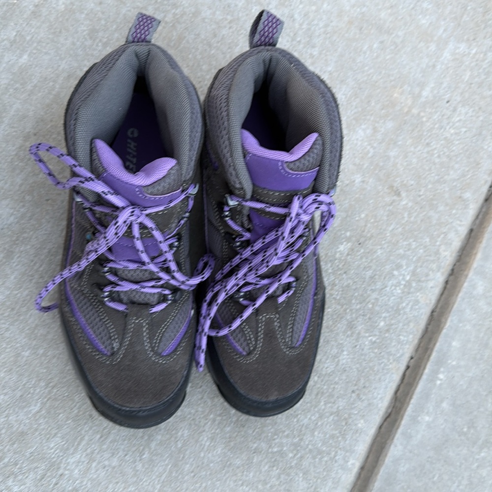 Hic-Tec Waterproof woman Hiking boots size 7.5 - Picture 2 of 4